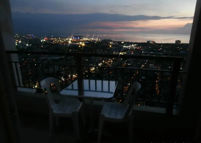 Millionaire Bay Sunset Penthouse Views Apartment *
