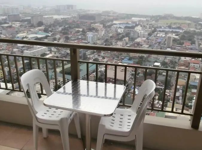 Millionaire Bay Sunset Penthouse Views