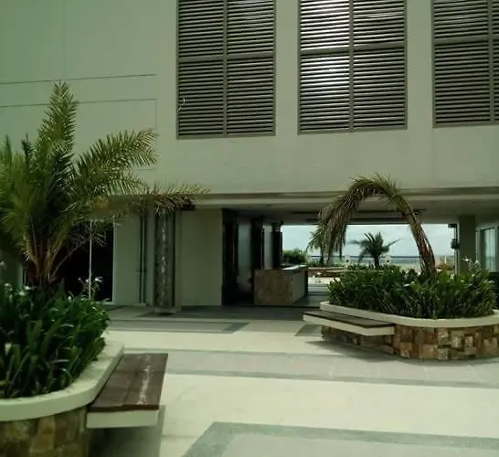 Millionaire Bay Sunset Penthouse Views *